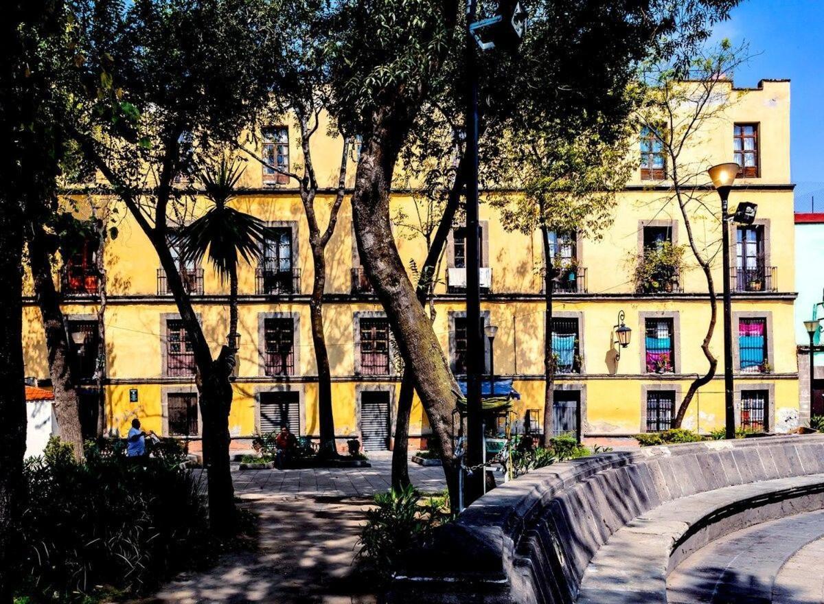 Muuuy Mexicano A 2 Cuadras Del Zocalo เม็กซิโกซิตี้ ภายนอก รูปภาพ